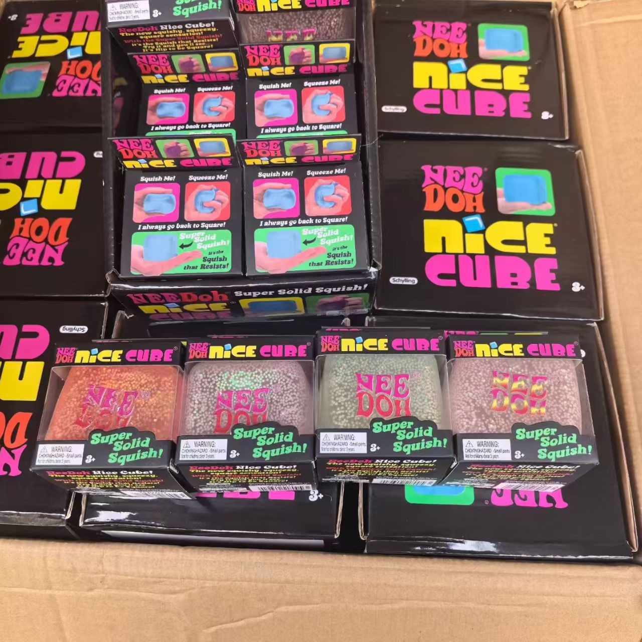 Schylling NeeDoh Rainbow Lumin - Fidget Cube Original 리뷰 및 가격