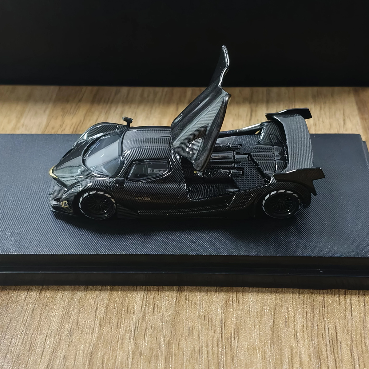 LMF Model 1:64 Devel 16 Hyperc - Die Cast Car 1 64 리뷰 및 가격