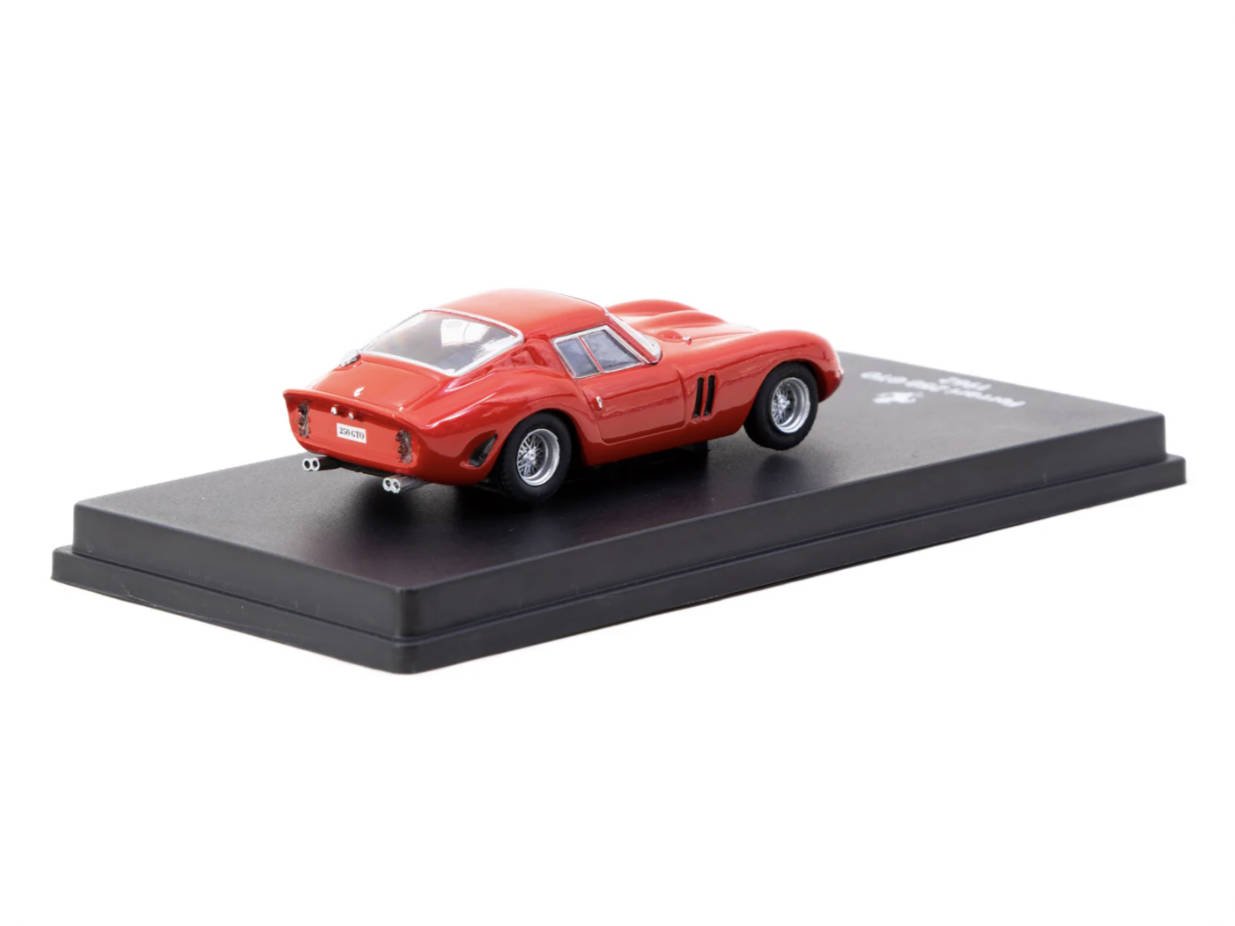 Car in Magazine CENTAURIA IXO  - Die Cast Car 1 64 리뷰 및 가격